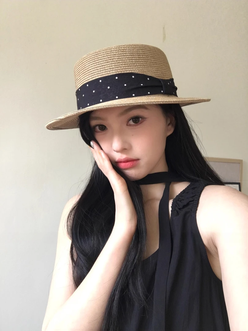 法式波点平顶草帽女夏季海边沙滩出游度假遮阳防晒英伦风平沿礼帽