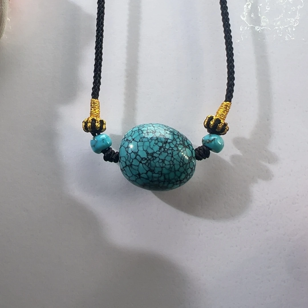 绿松石未镶嵌挂件