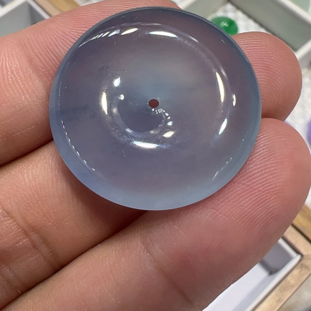 颈饰未镶嵌翡翠蓝紫扣
