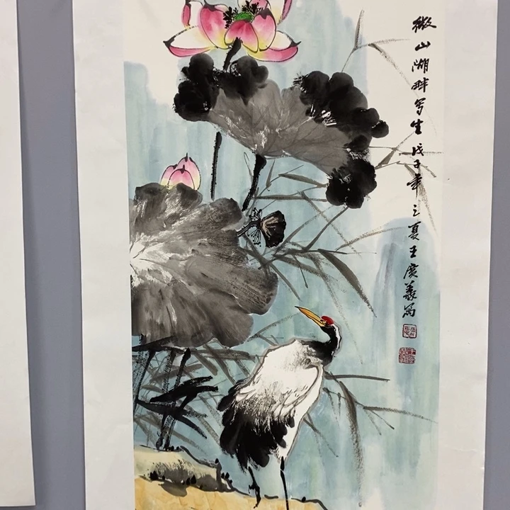 手绘作品等多种形式进行