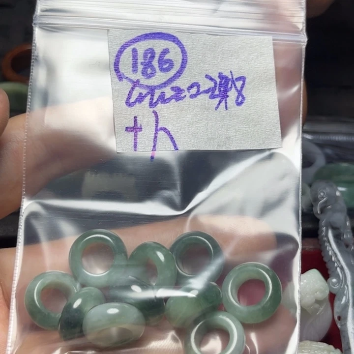 定制翡翠未镶嵌十**客