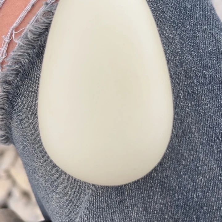 透闪石质玉未镶嵌车挂
