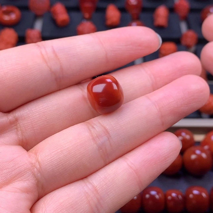 南红玛瑙未镶嵌老型单珠12.4MM