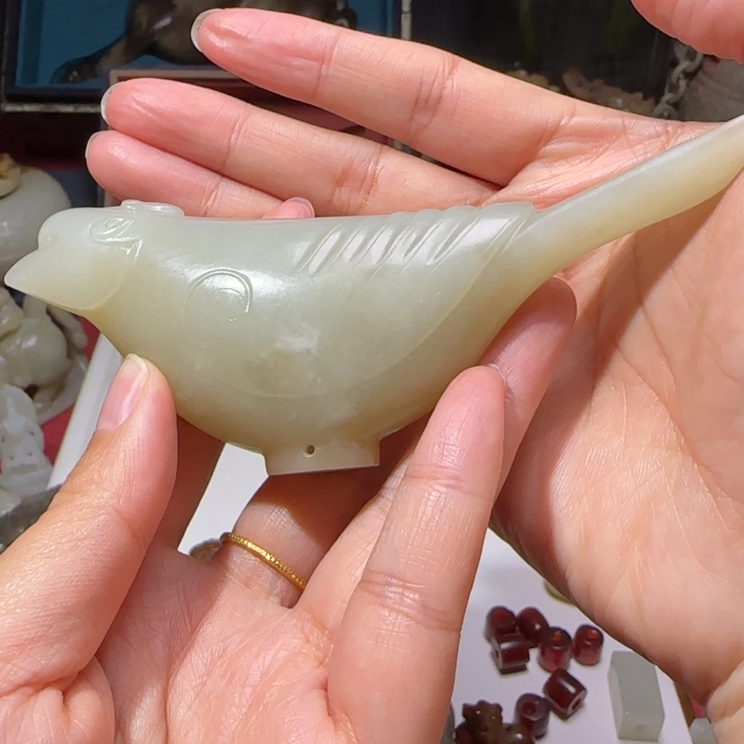 用***9和田玉未镶嵌挂件