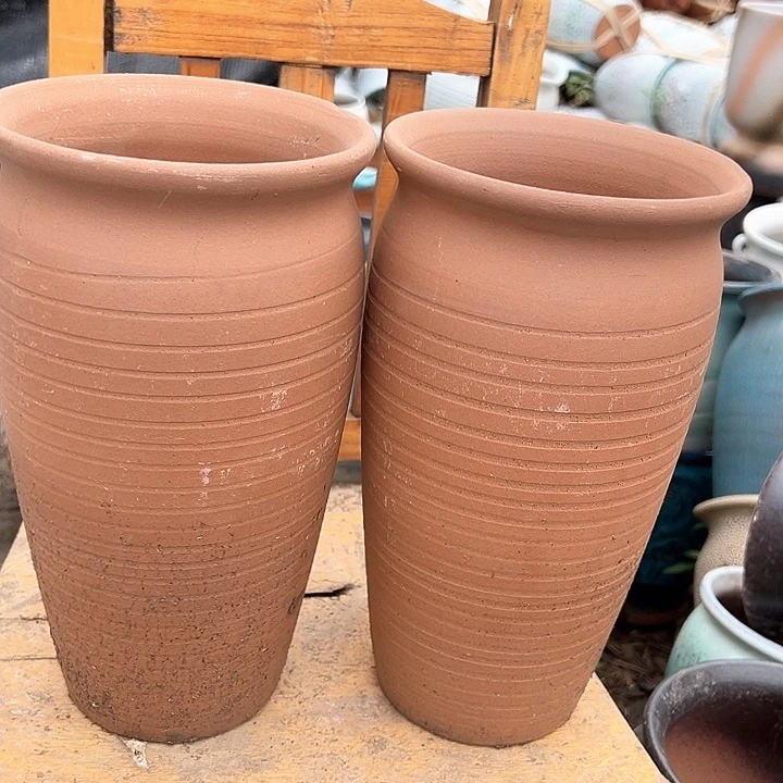 紫砂花盆口14高25.5。。。。。。。。。。。。。。