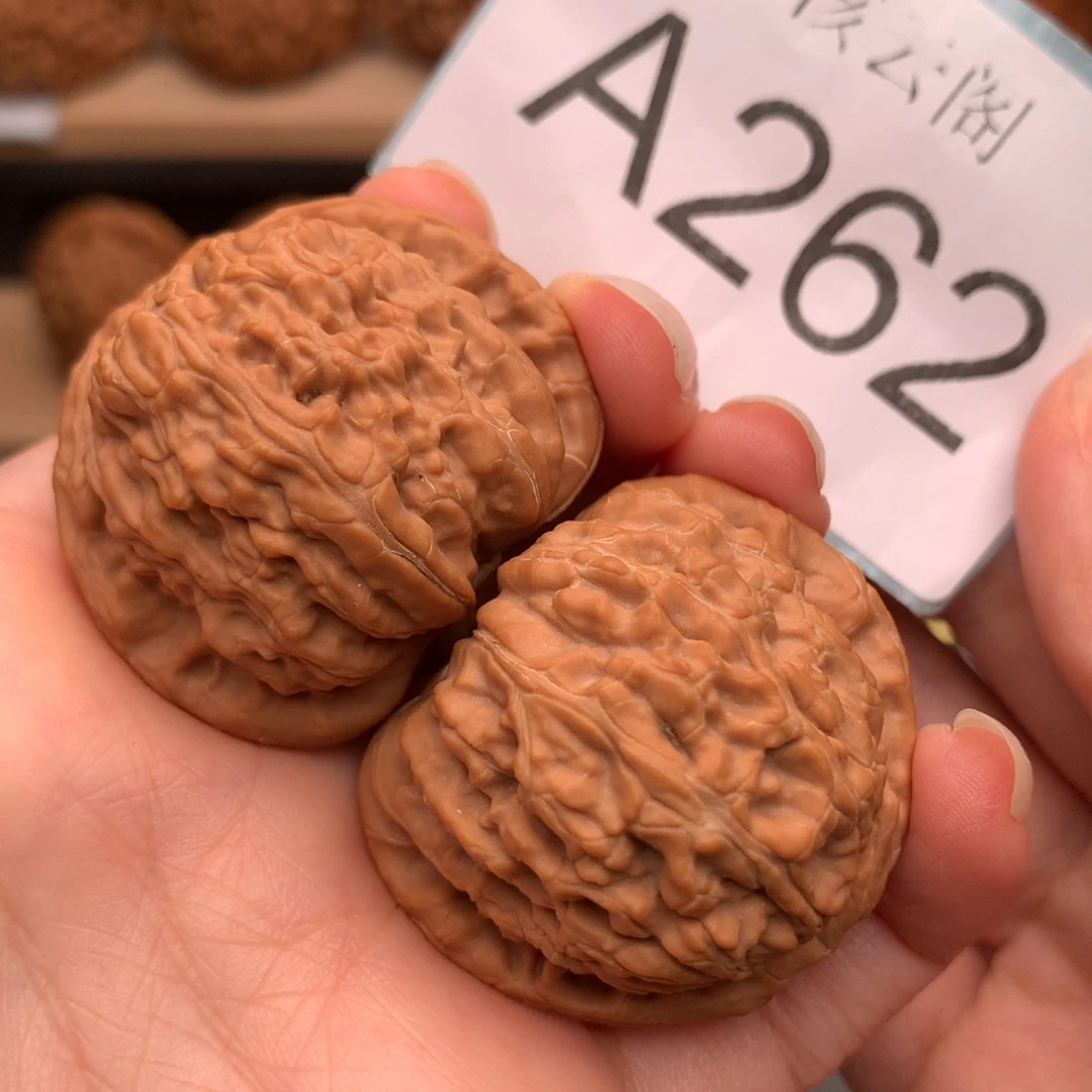文玩核桃吊坠39+福利白狮子全品