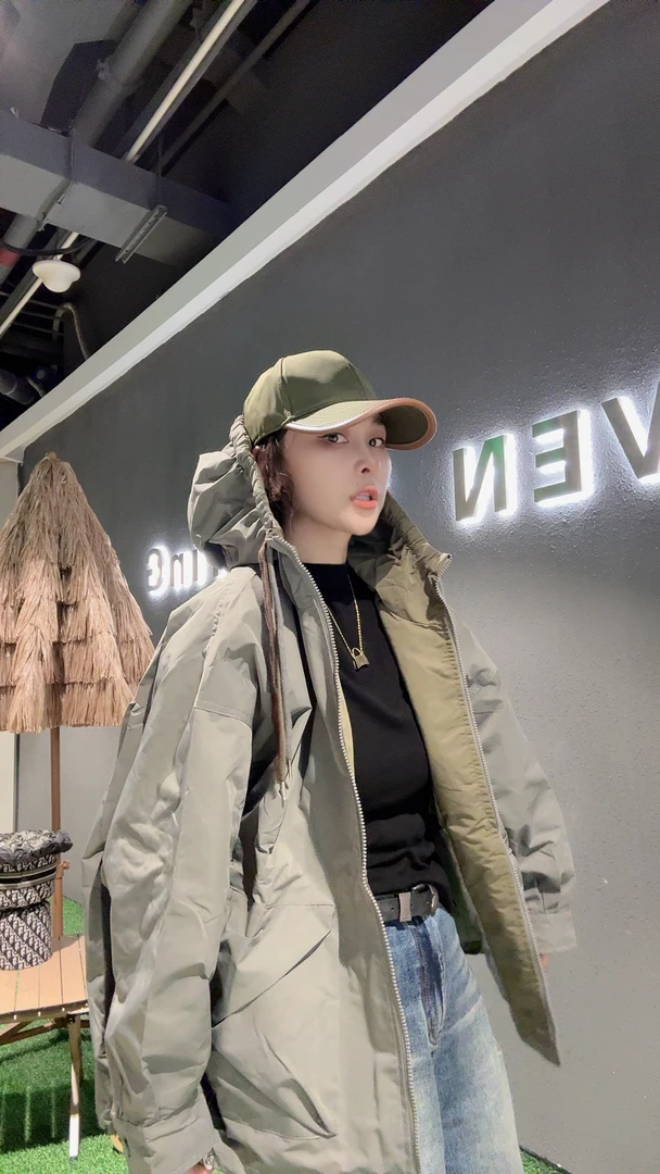 2025早秋新款857街头风中长款长袖翻领女风衣连帽外套摩斯风