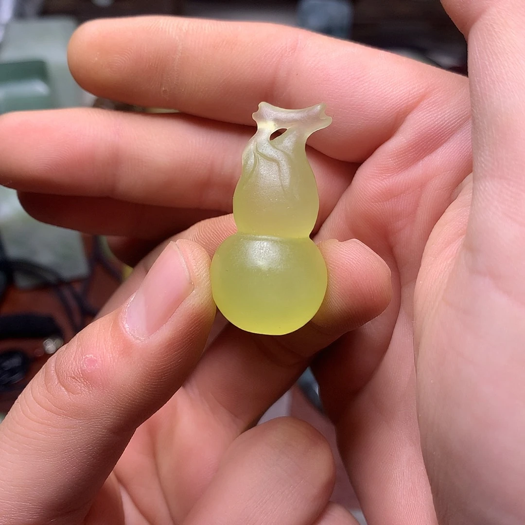 未镶嵌岫玉岫玉手把件挂坠原石