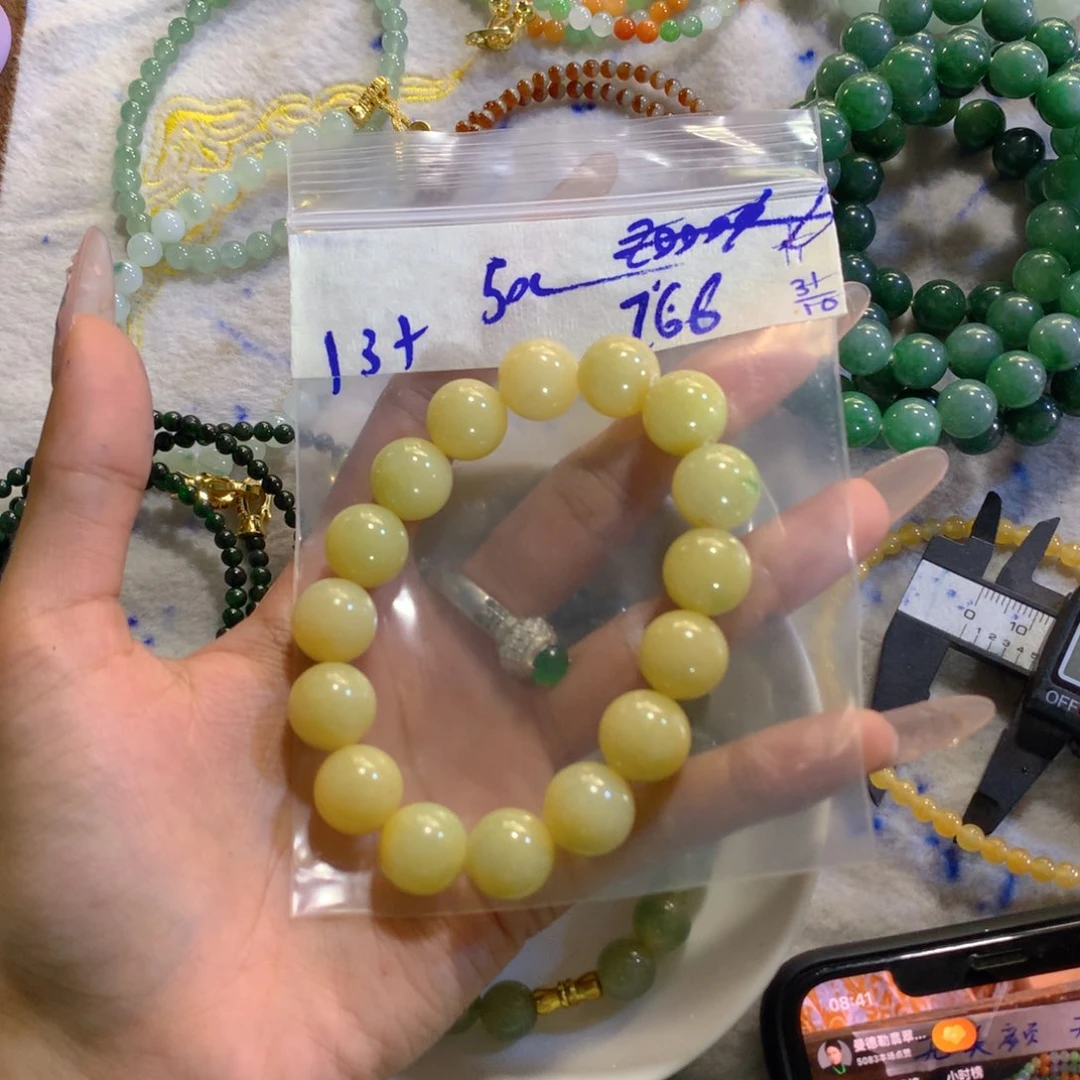 未镶嵌定制翡翠天然缅甸翡翠多样性