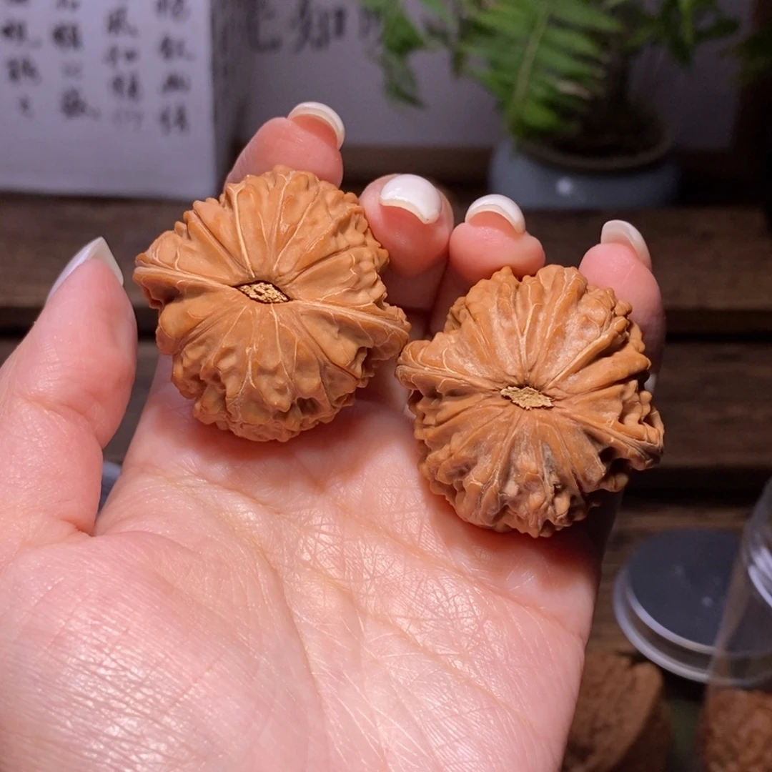 一***一吊坠文玩核桃全品38+小肉球磨盘