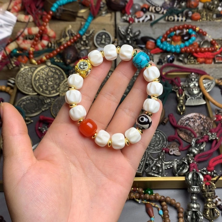 藏地密码藏饰品串