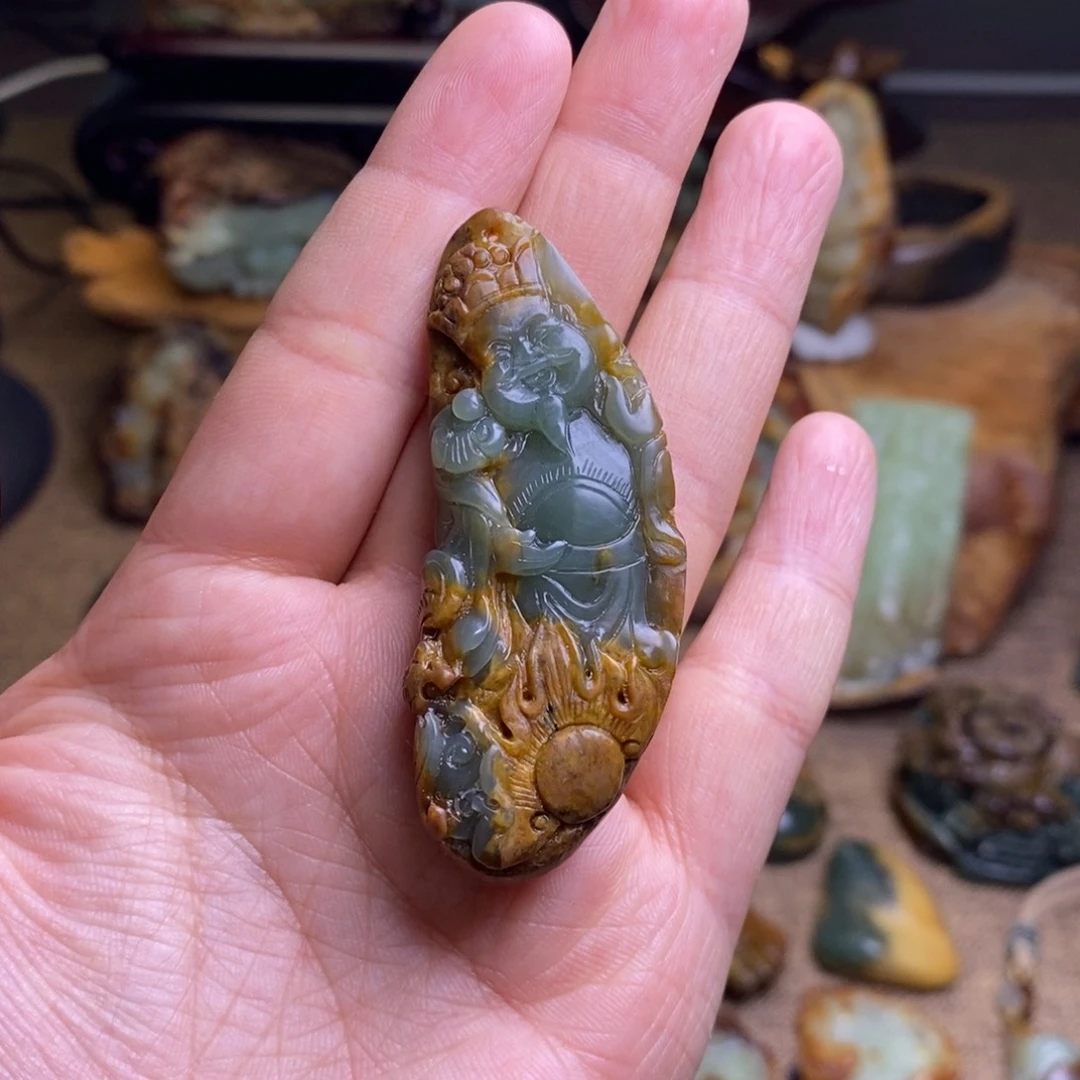 岫岩河磨玉（透闪石质玉）未镶嵌挂件