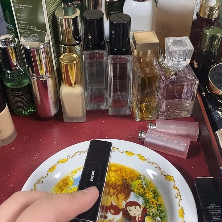 我***得瓷片哈哈哈哈哈哈哈哈哈