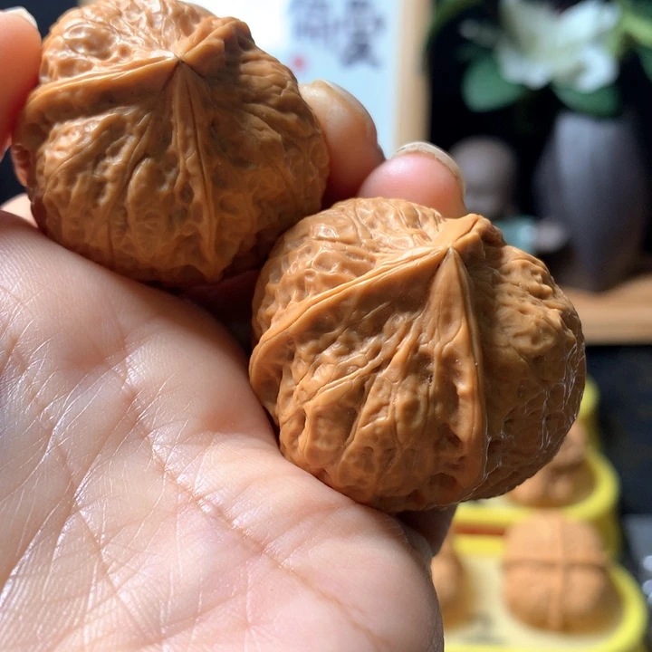 桃核把件文玩核桃18