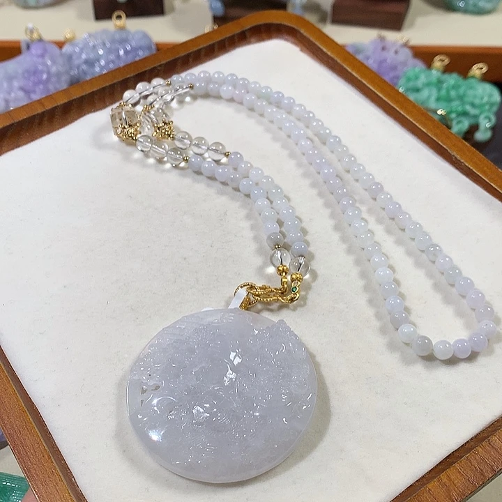 翡翠未镶嵌颈饰翡翠吊坠