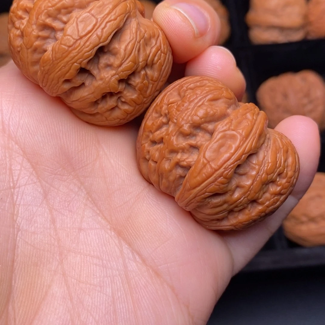 文玩核桃吊坠秦岭野生核桃