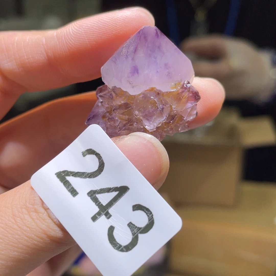 珠宝半成品未镶嵌水晶