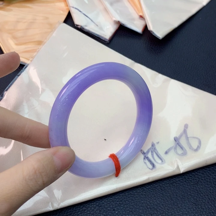 未镶嵌手镯翡翠翡翠手镯