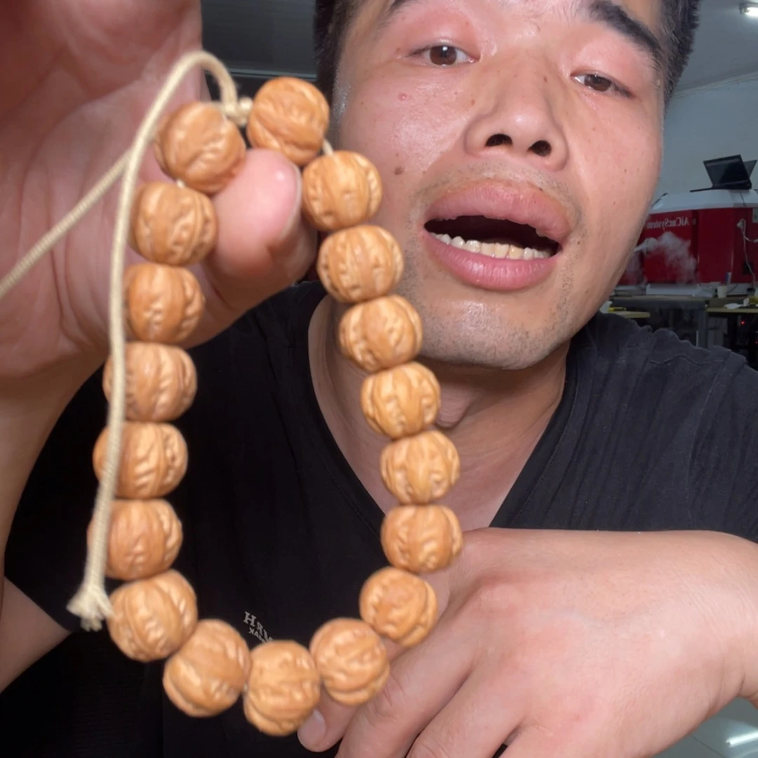 【闪购商品】猴头核桃手串八棱