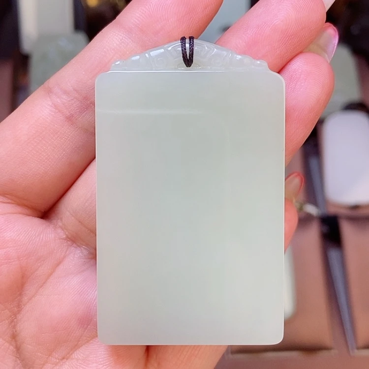【闪购商品】颈饰未镶嵌和田玉