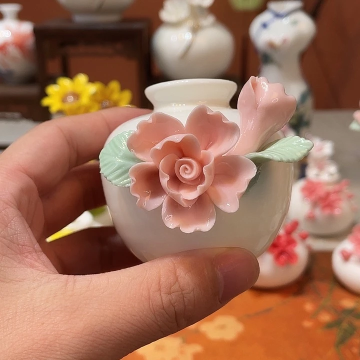 其他手工陶瓷精致摆件