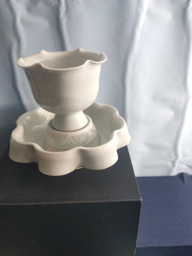 引青胡田宋小茶盏一件