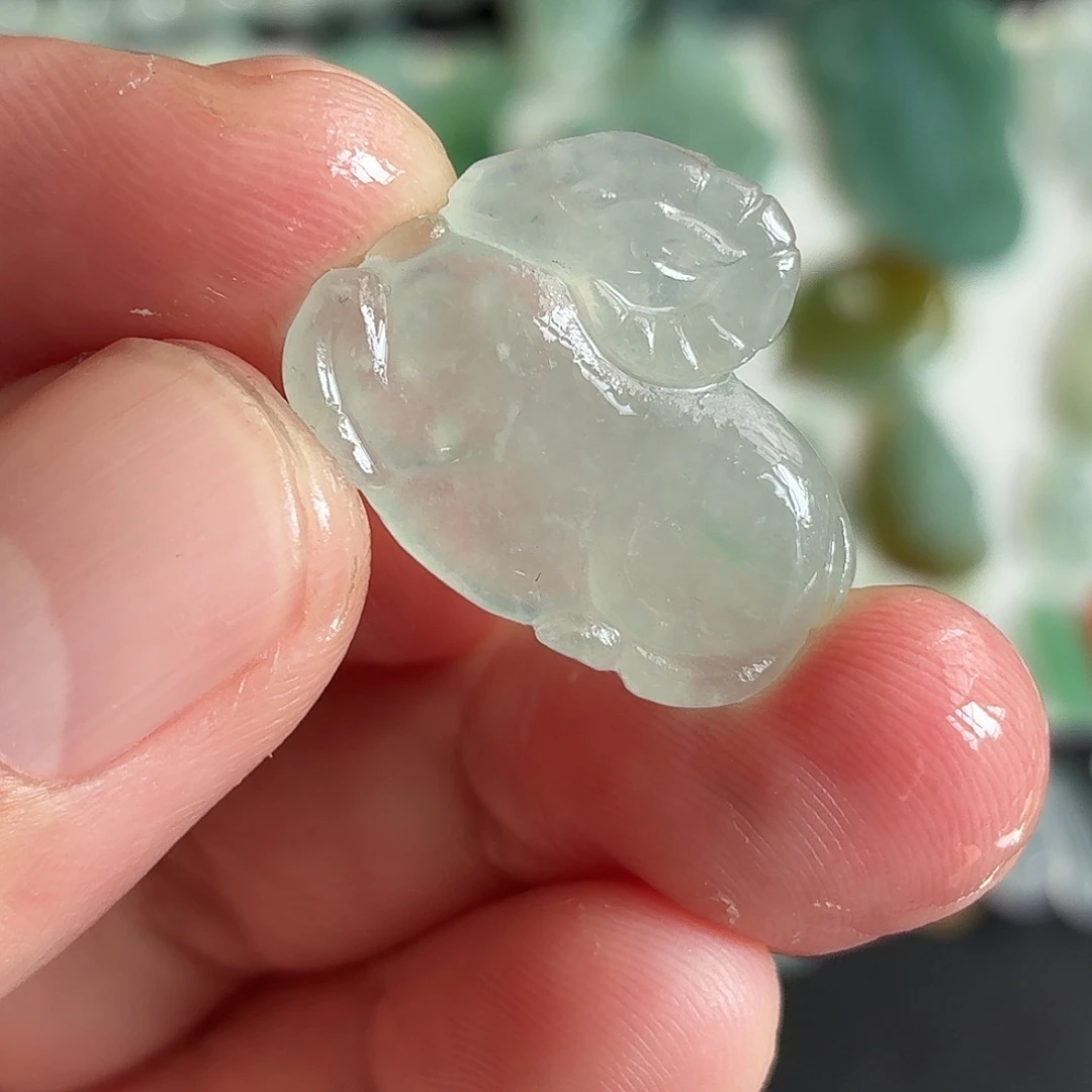 定制翡翠未镶嵌羊