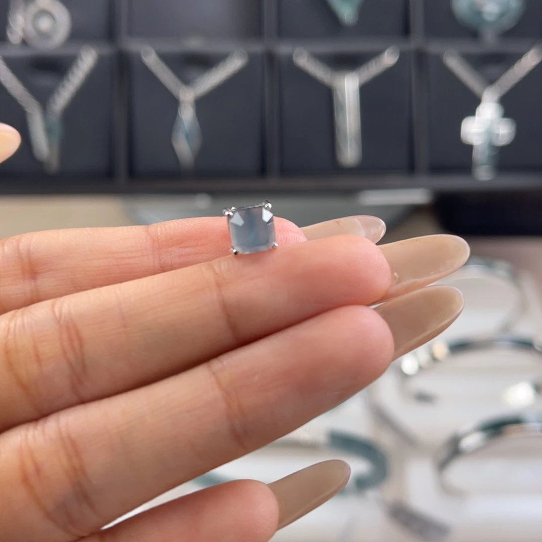 V***t未镶嵌手镯翡翠耳钉