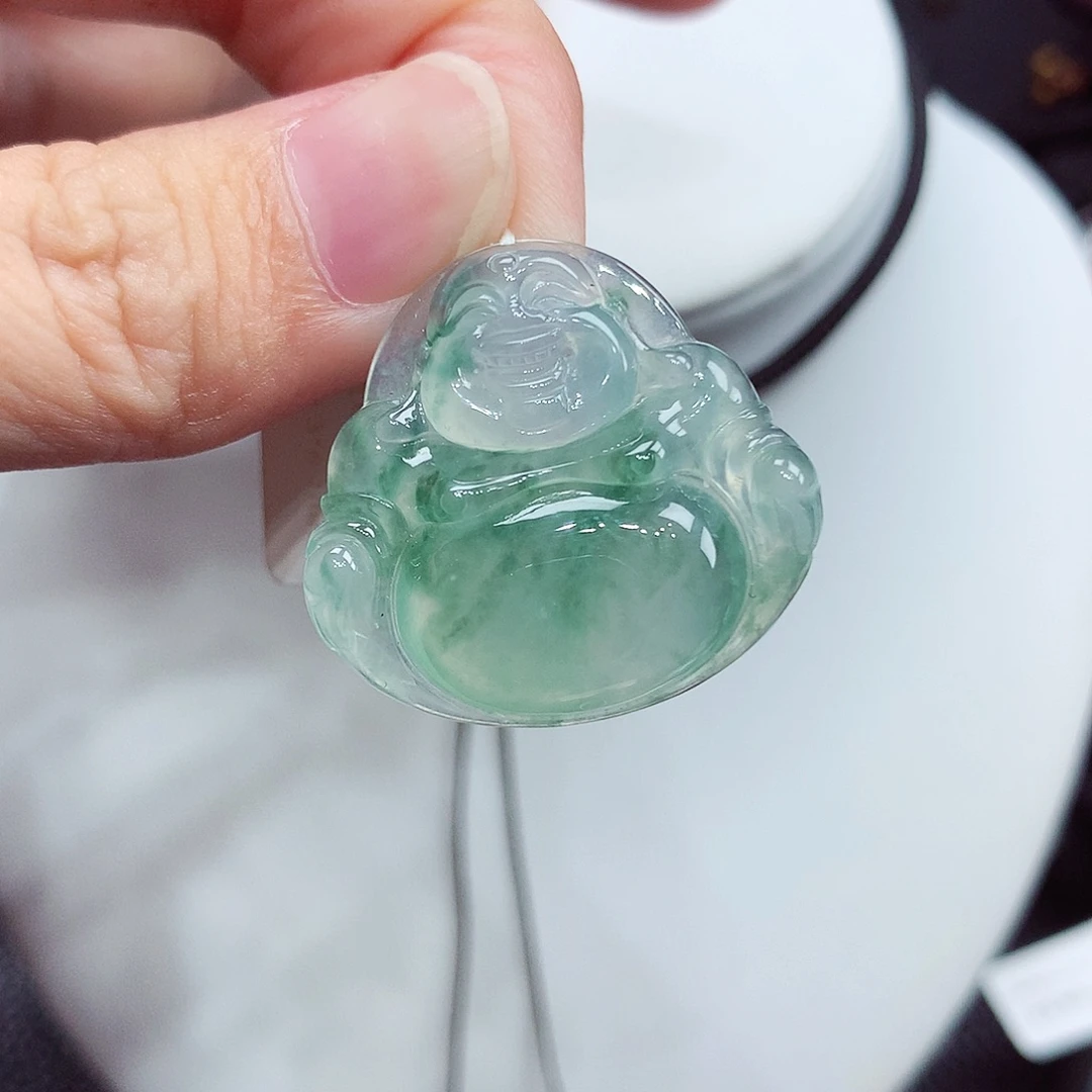 翡翠未镶嵌颈饰翡翠119，26.6/28.3/6.1