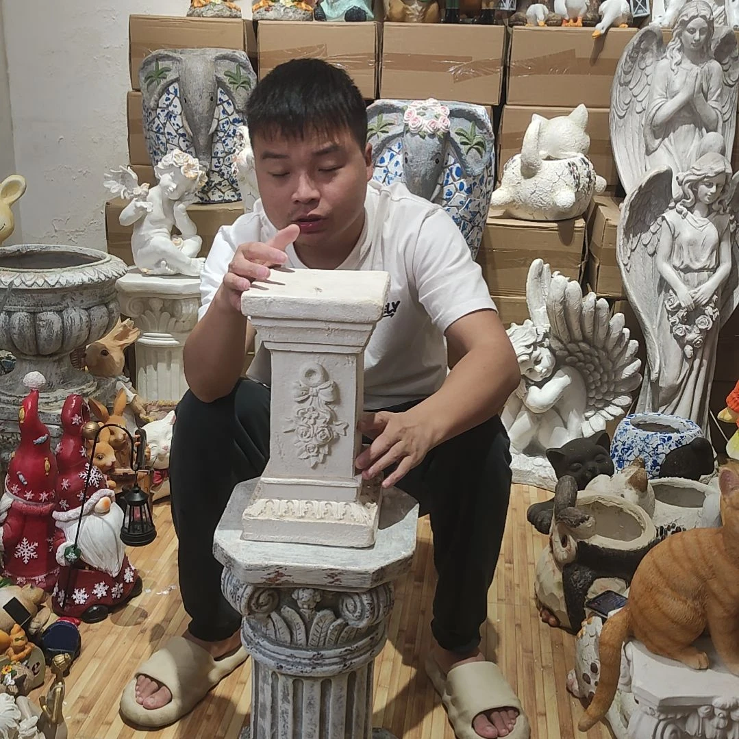 合成树脂花朵柱子摆件