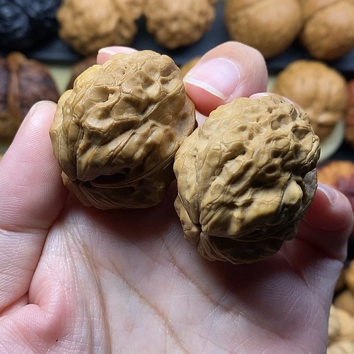 吊坠桃核水晶蛙36+尺