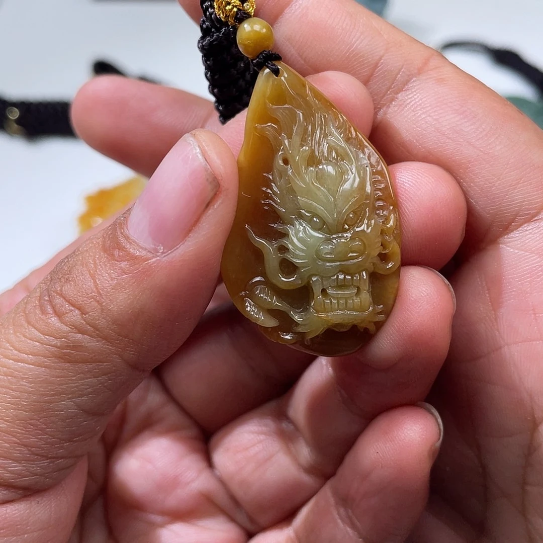 颈饰未镶嵌翡翠翡玉缘翡翠