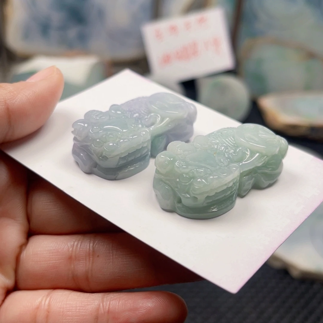 翡翠未镶嵌挂件缅甸翡翠