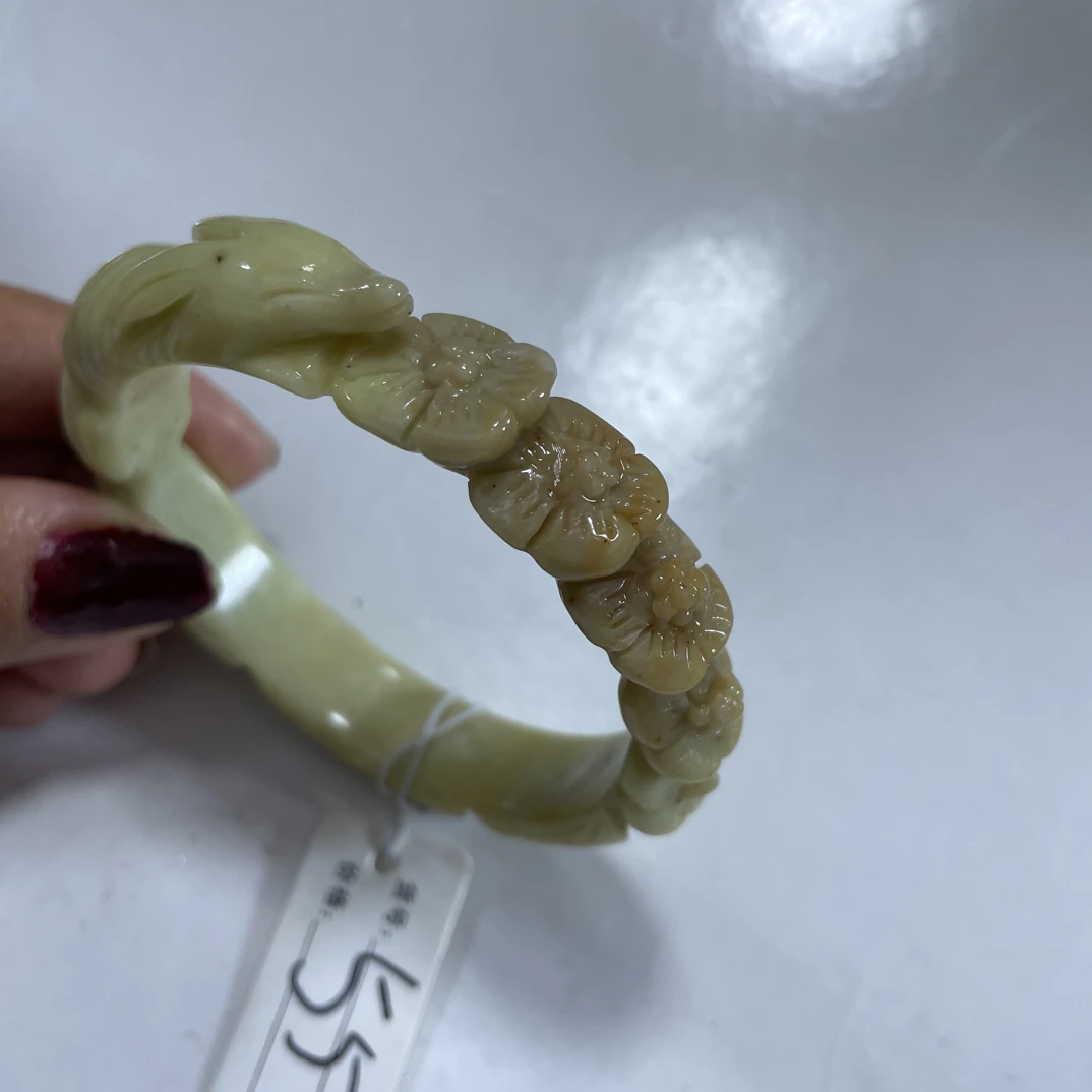 岫玉辽阳粉色狐狸手镯55口径26高