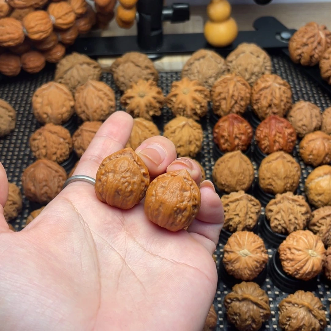 文玩核桃吊坠小*文玩小佛肚