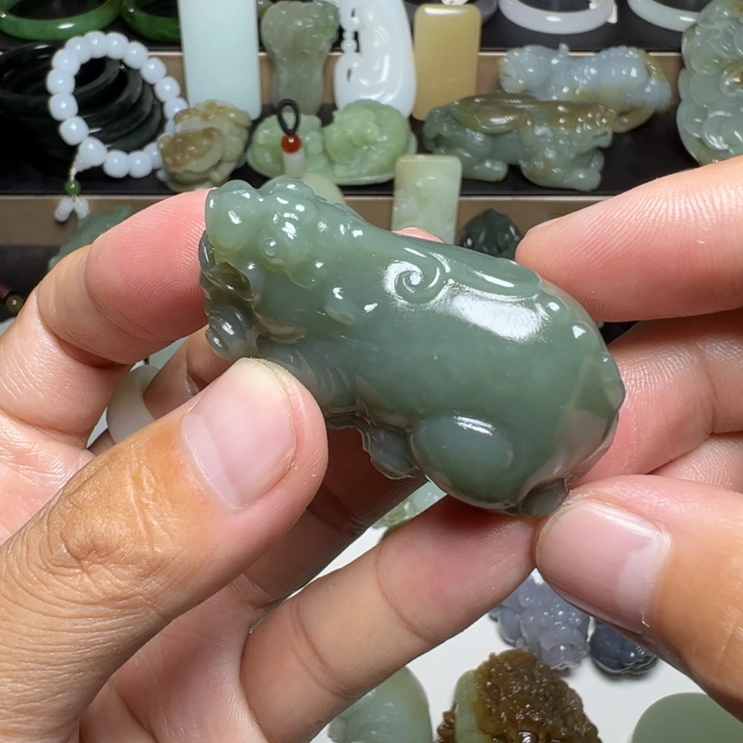 未镶嵌和田玉挂件
