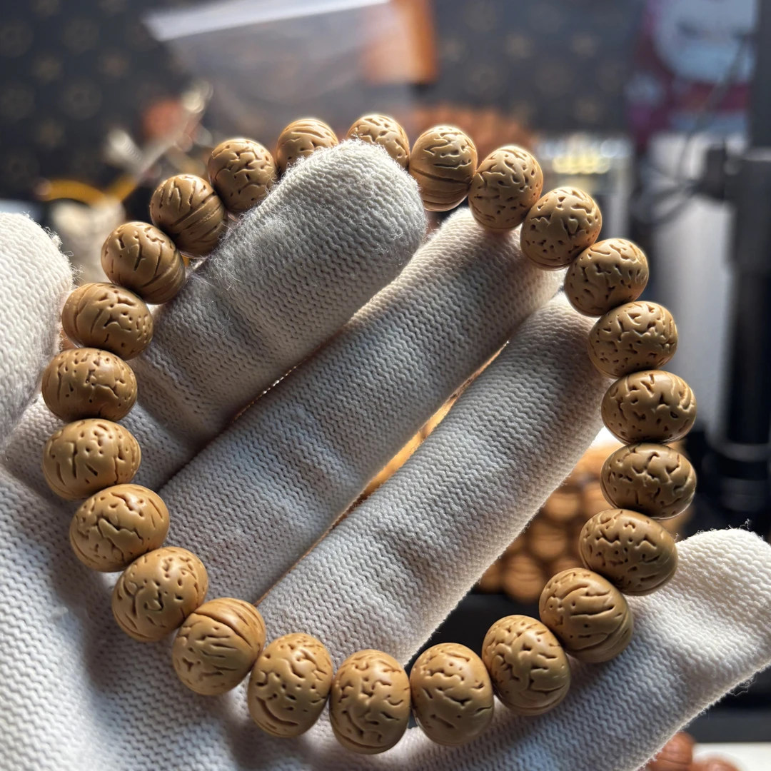 桃核野生红魔藏饰