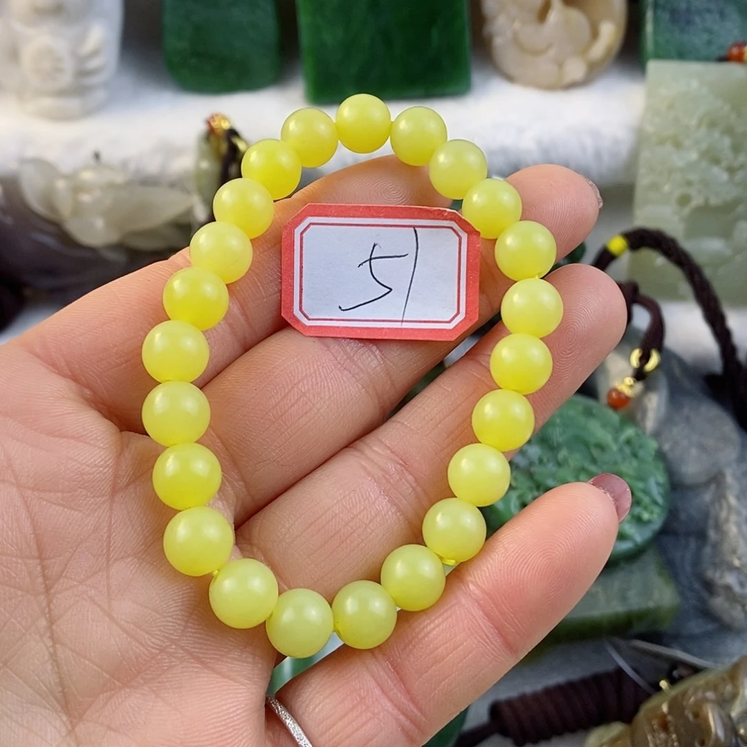 和田玉（糖玉）颈饰未镶嵌