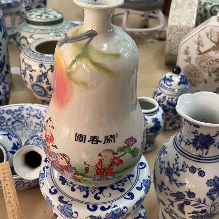 瓷片微瑕。。。。。。。。。。。。