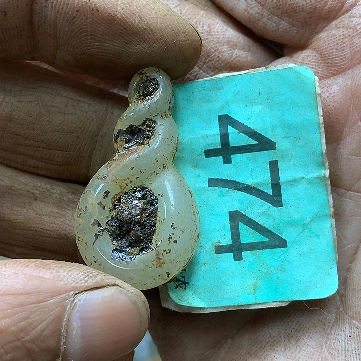 未镶嵌和田玉挂件