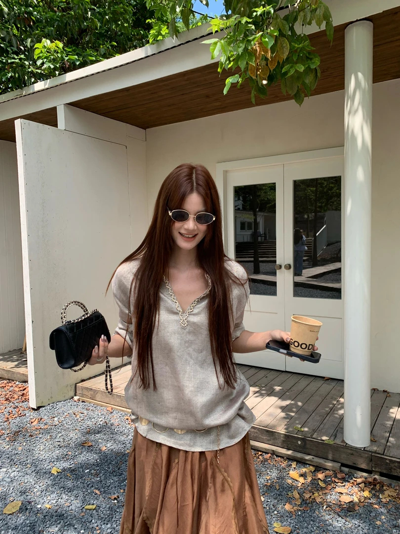 MAR 秋季新款时尚高级设计感亚麻混纺V领长袖宽松衬衫女625294