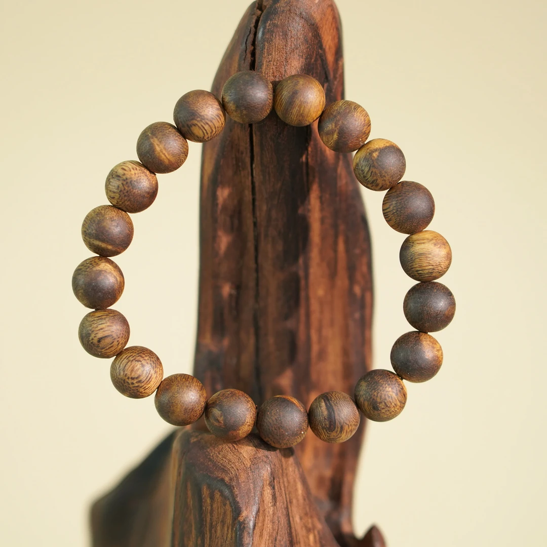 沉香海南沉香霸王岭虎斑棋卡10圆珠单圈收藏级沉香手串