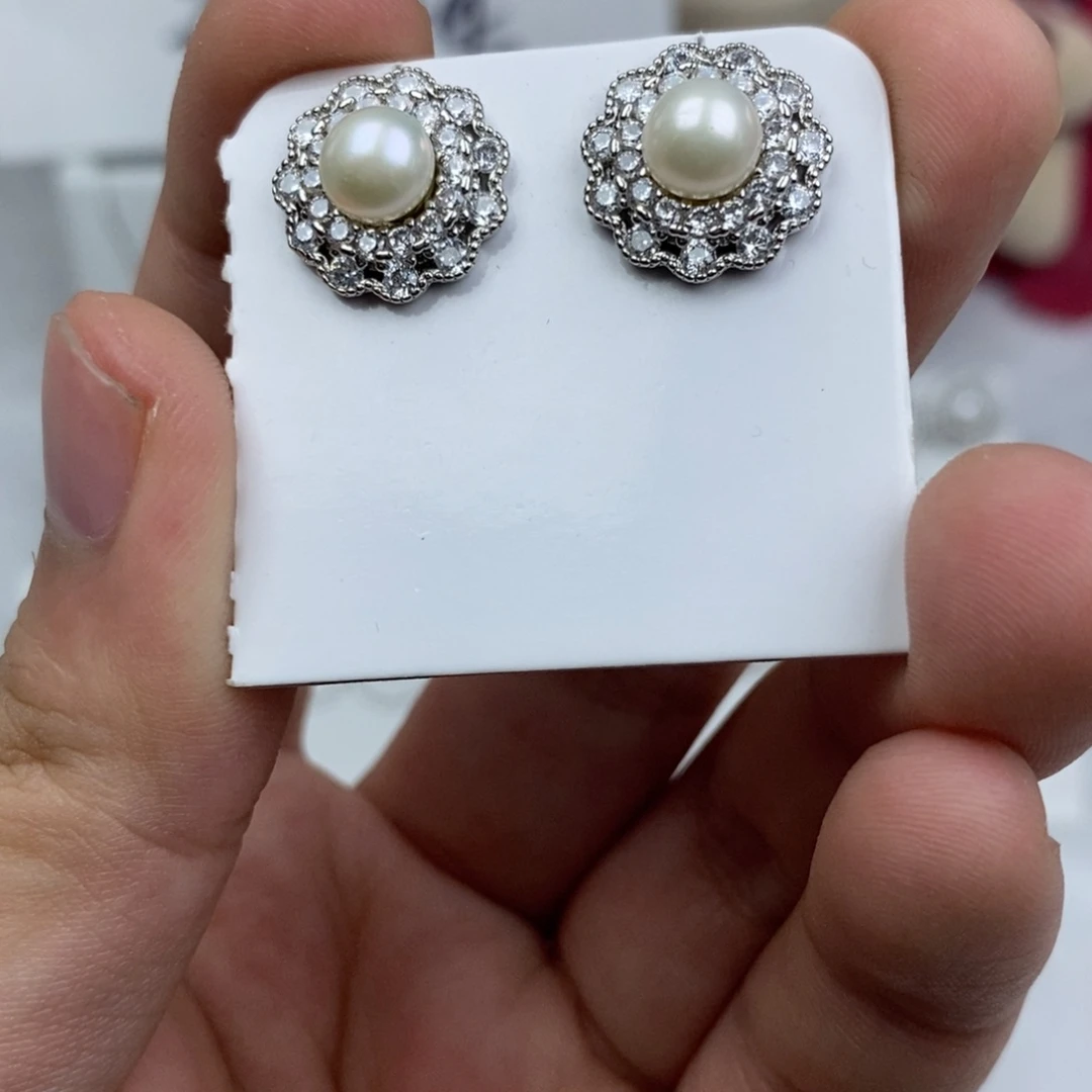 耳饰淡水珍珠未镶嵌