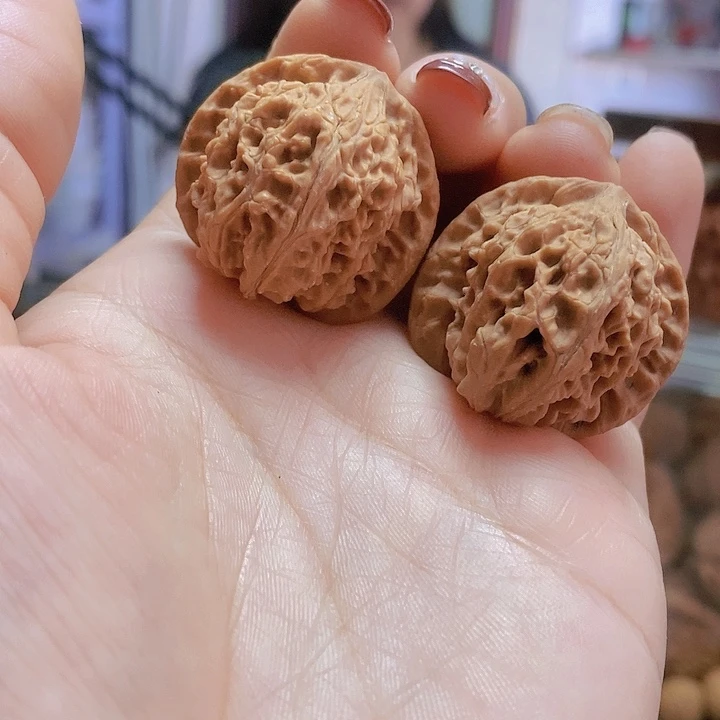 【闪购商品】文玩核桃把件32蚂蚁沟