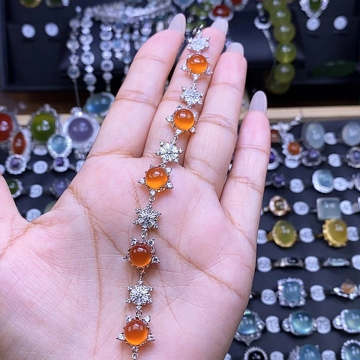 琨***珸银S925镶嵌岫玉手链