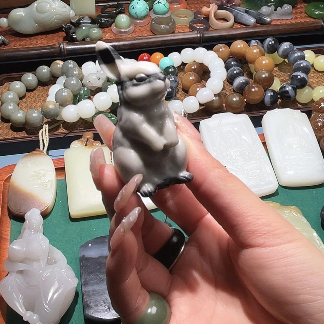 和田玉未镶嵌摆件