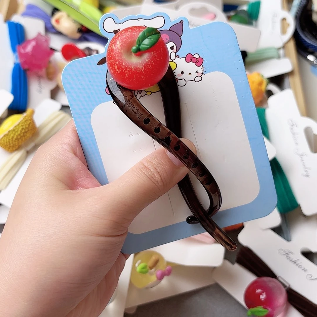 布艺铁合金苹果妞妞夹