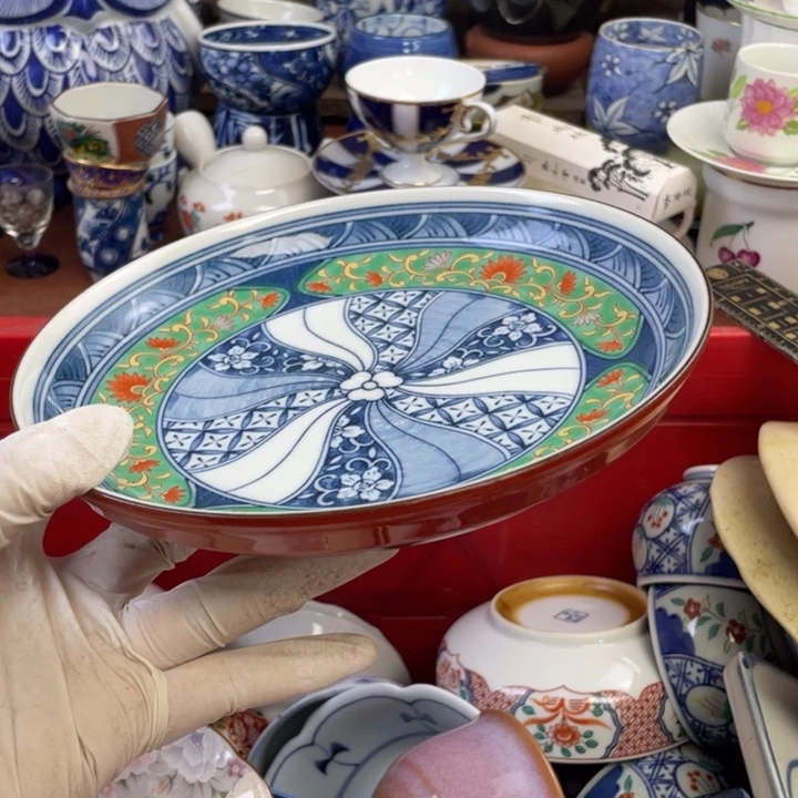 他家瓷器真美…开播了