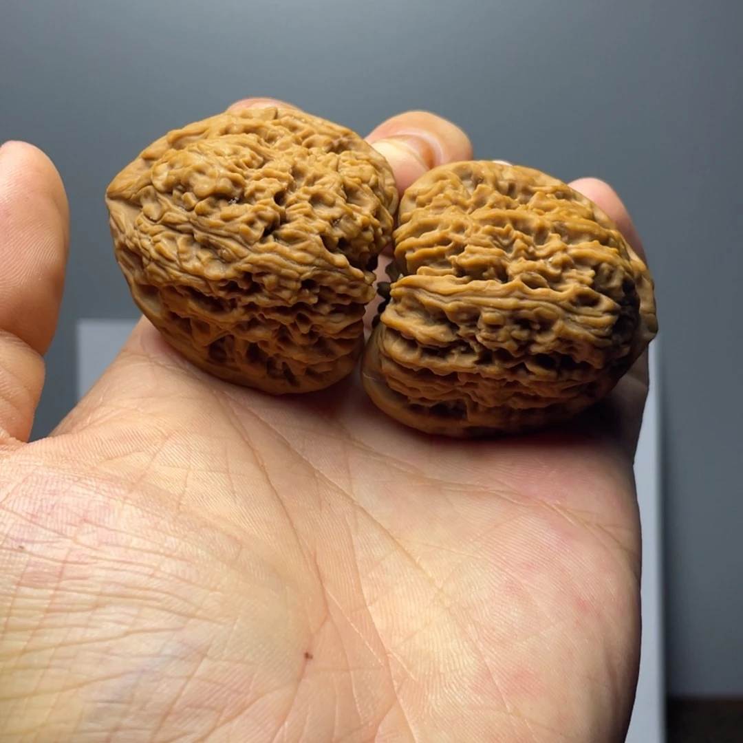 文玩核桃吊坠8号39天残