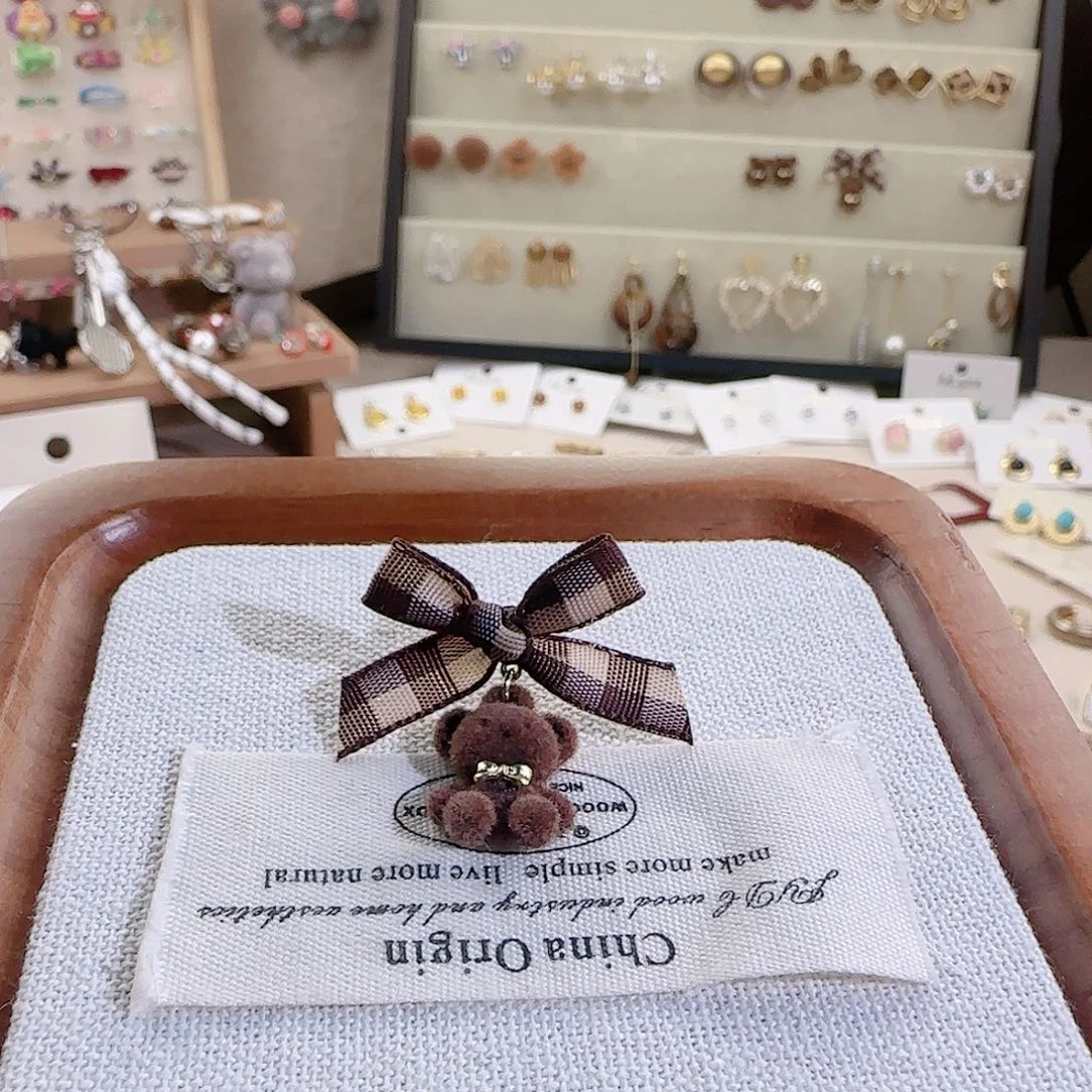 仿珍珠铜合金925银耳钉